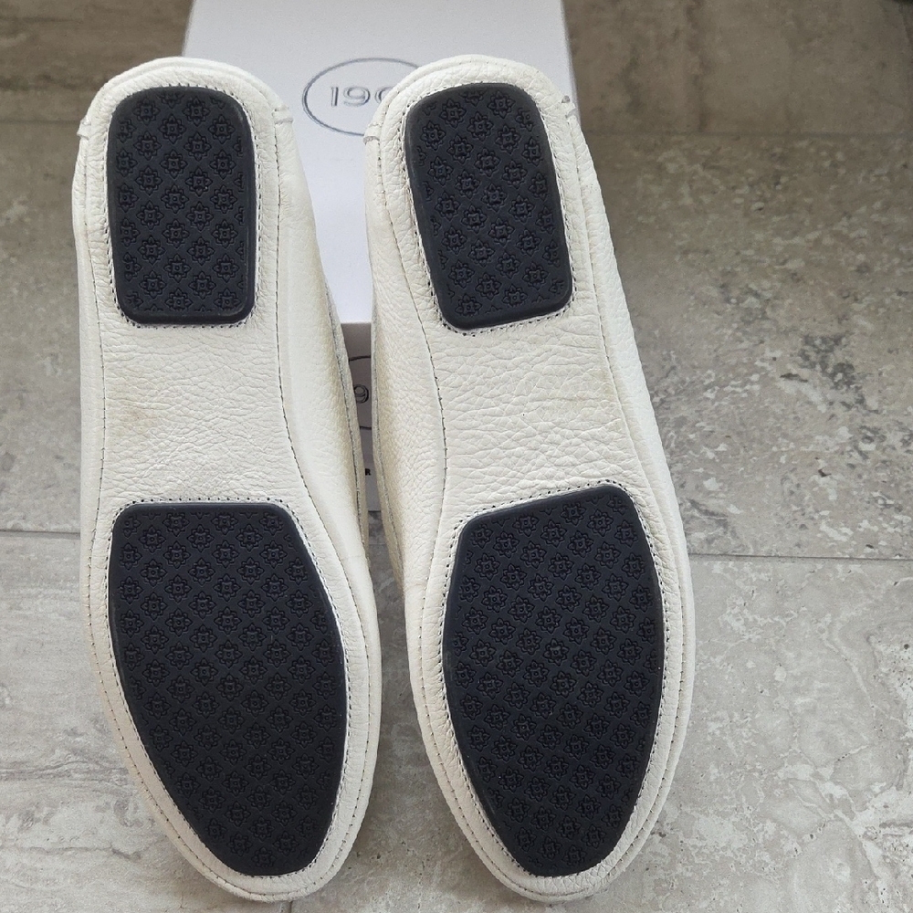 White Leather Womens Shoes with Red and Blue Stripes - Picture 4 of 4
